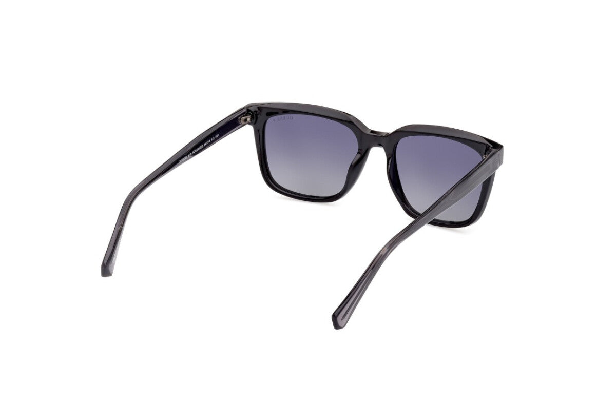 Guess  GU00050 01D Polarized